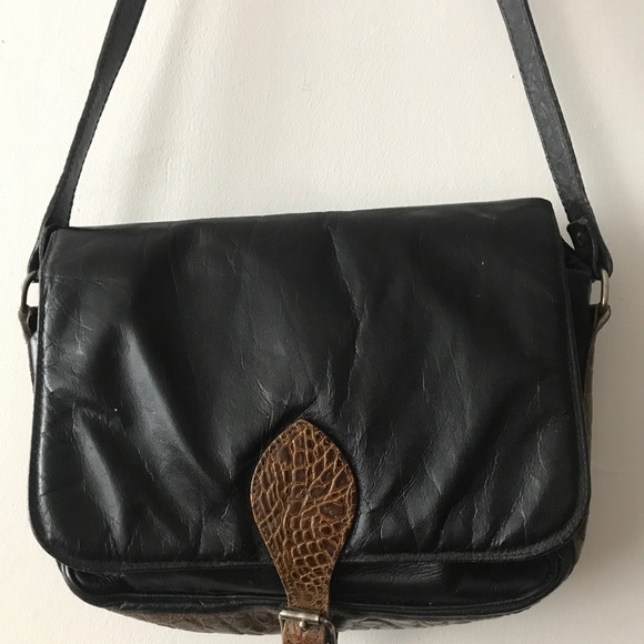 Vintage Leather Saddle Bag - Picture 2 of 15